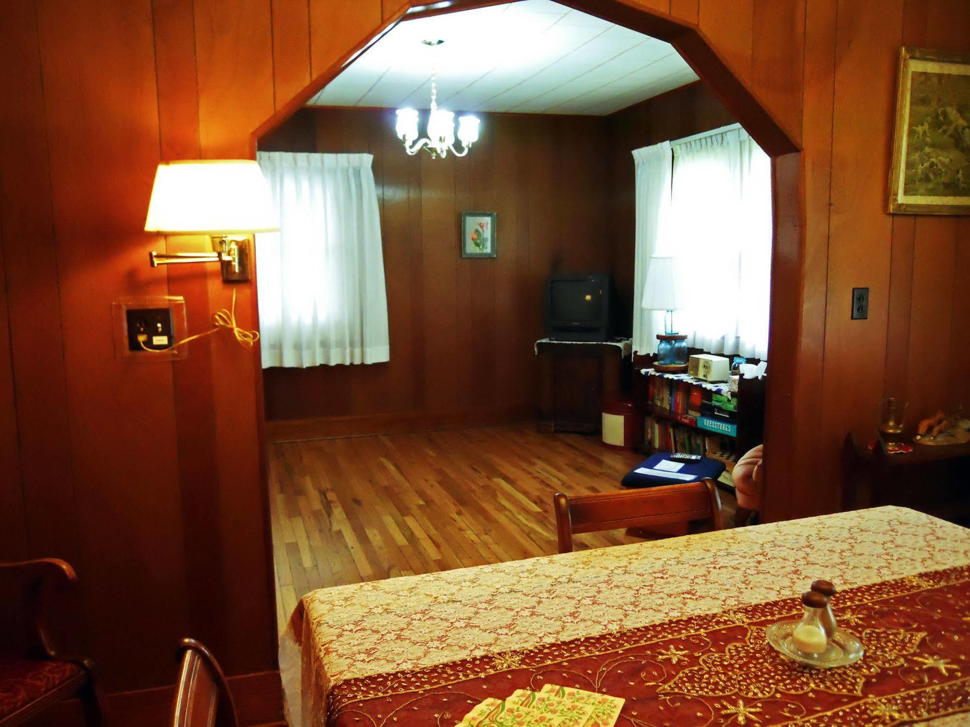 Little River Inn Motel Leon Eksteriør billede